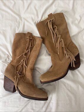 Matisse Tan Suede Fringe Western Boots